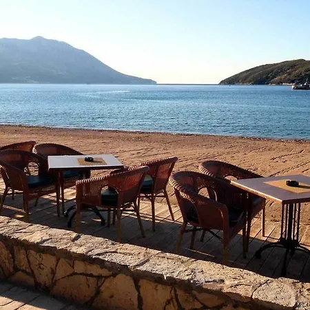 Budva Apartment *